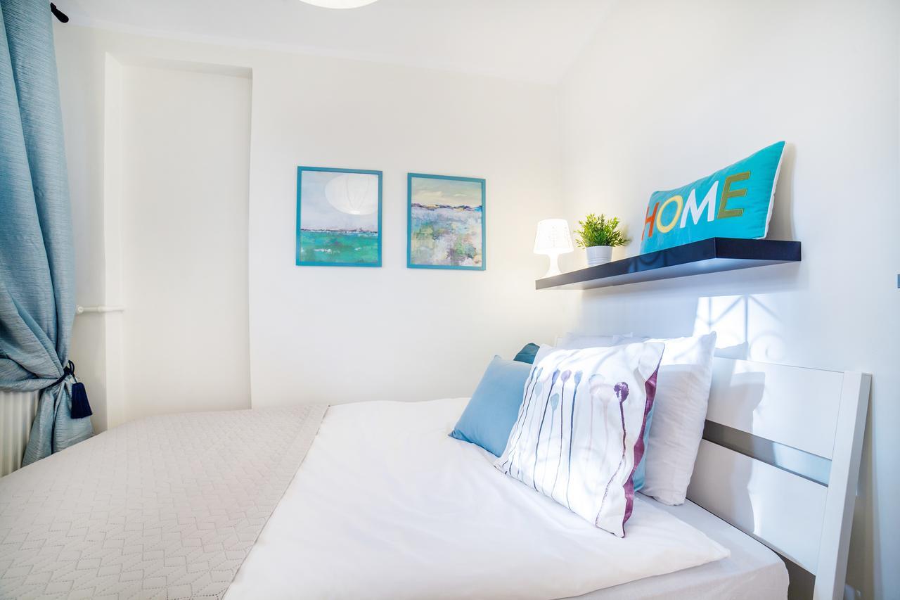 Apartments Dexter Warsaw By Noclegi Renters Esterno foto