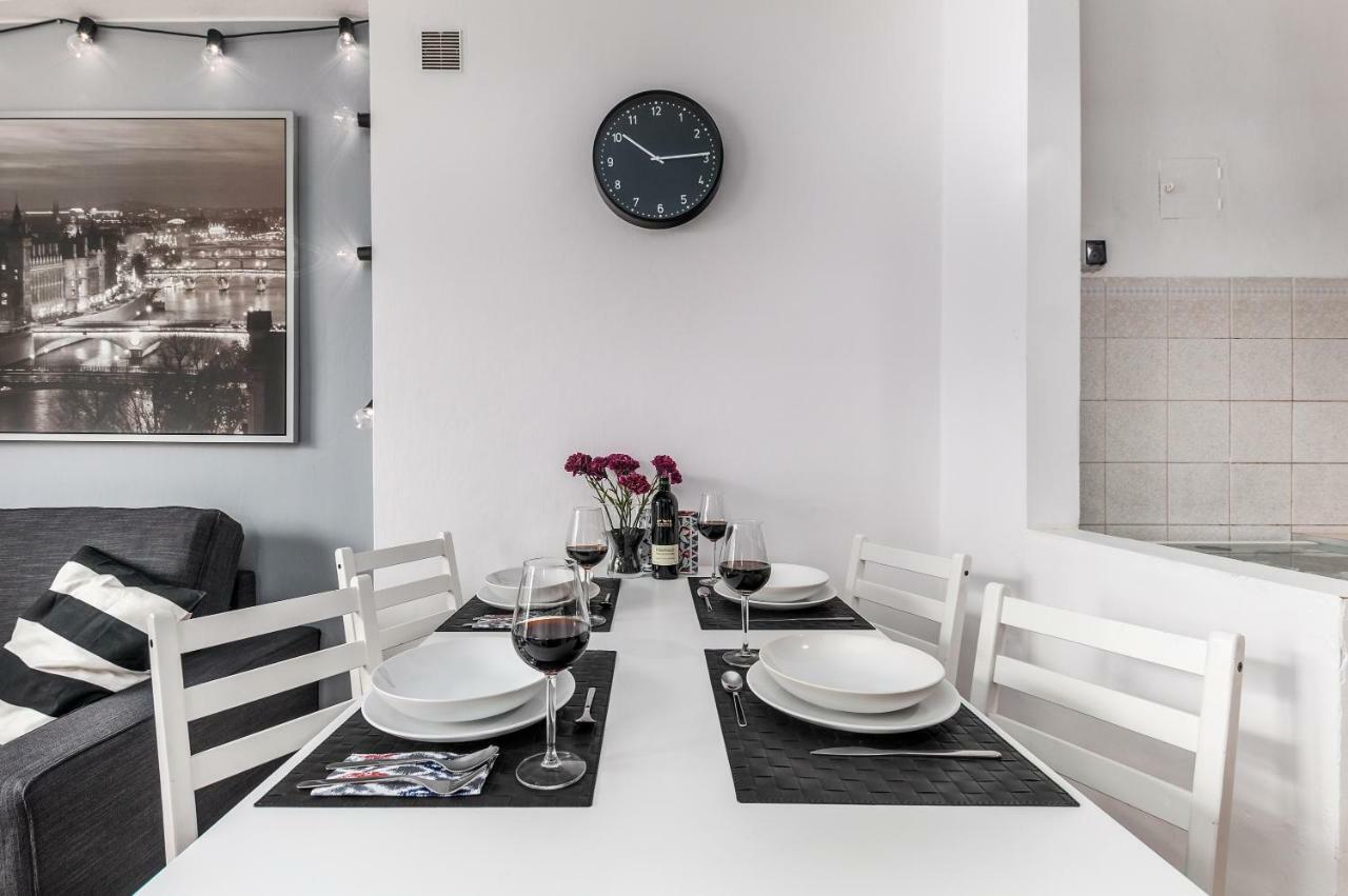Apartments Dexter Warsaw By Noclegi Renters Esterno foto